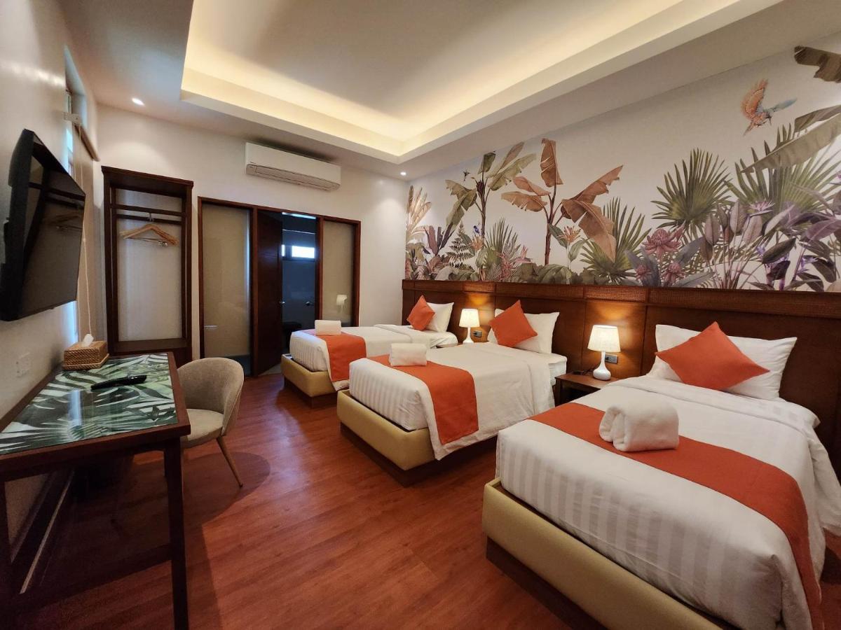 Costa Celine Beach Resort Kinablangan Luaran gambar