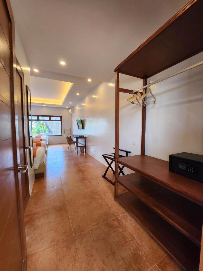 Costa Celine Beach Resort Kinablangan Luaran gambar