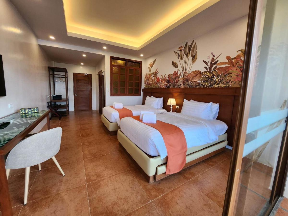 Costa Celine Beach Resort Kinablangan Luaran gambar