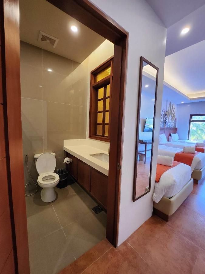 Costa Celine Beach Resort Kinablangan Luaran gambar