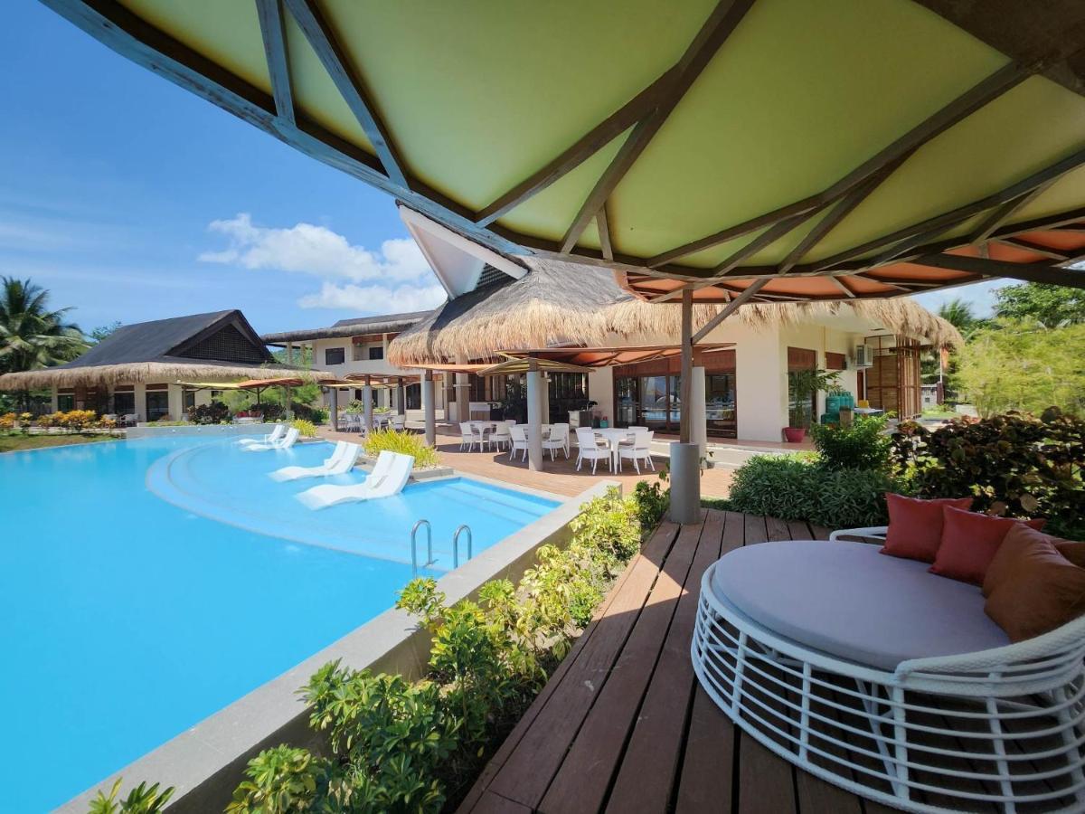 Costa Celine Beach Resort Kinablangan Luaran gambar