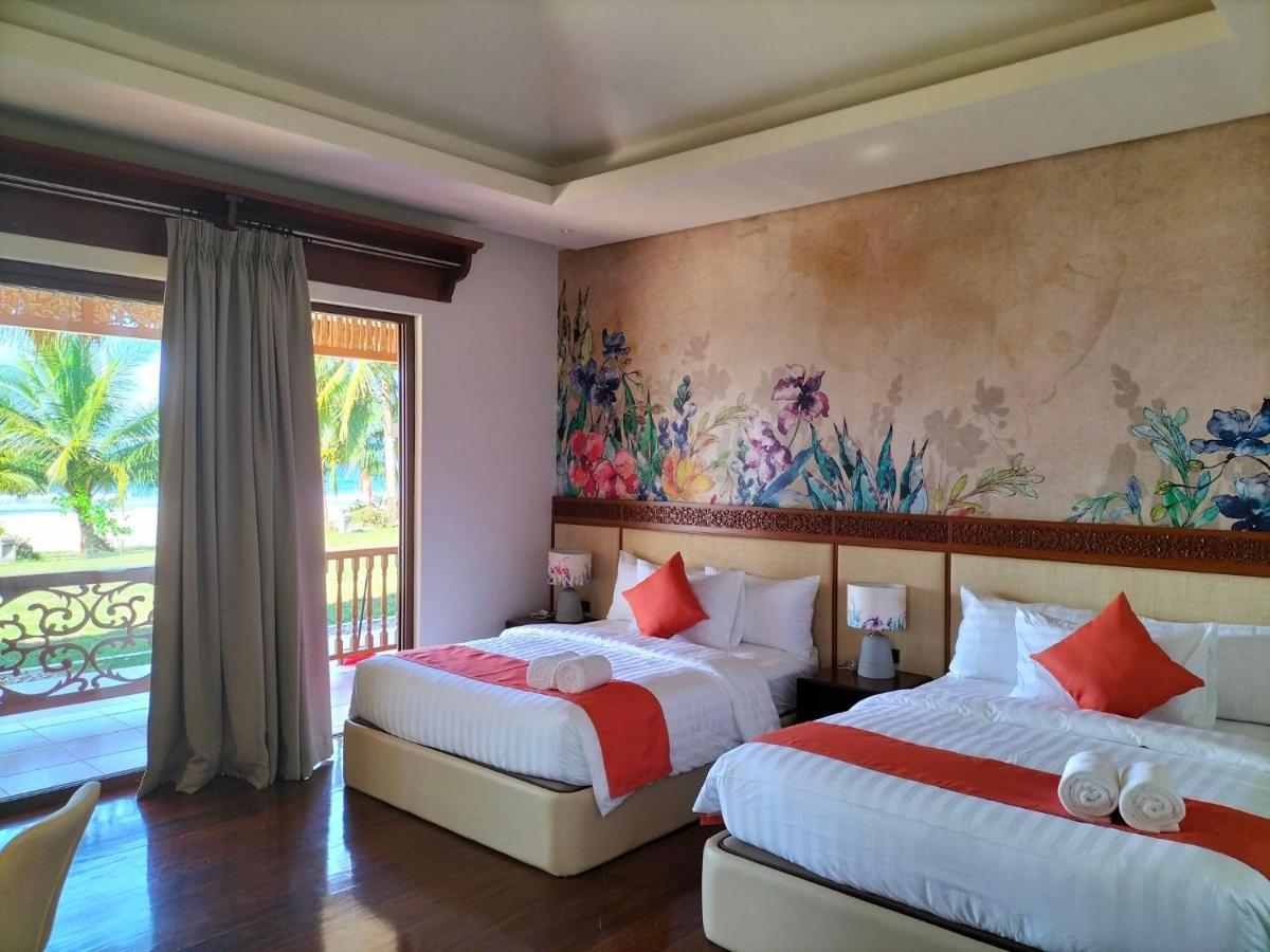 Costa Celine Beach Resort Kinablangan Luaran gambar
